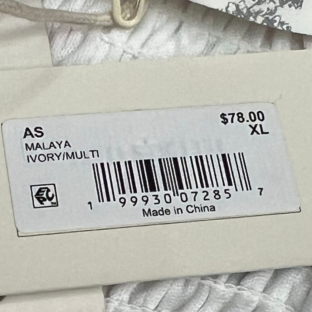 Altar'd State Malaya Ivory Floral Tie Strap Smocked Romper XL NWT Garden Party - Picture 11 of 11